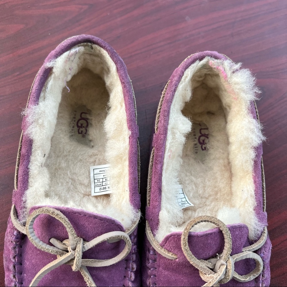 UGG Australia Women's Purple Leather Upper Slipper Size 7 - Picture 8 of 9